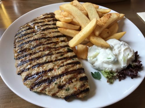 Lecker Bifteki